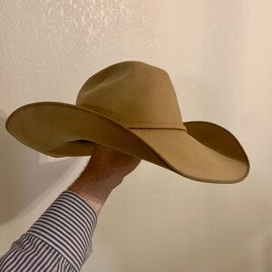 Serratelli beaver cowboy hat